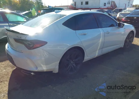 2021 Acura Tlx A-Spec Package z USA, uszkodzony, nr VIN 19UUB6F53MA003428